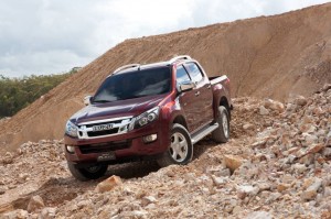 2012 D-MAX Offroad_1-lg