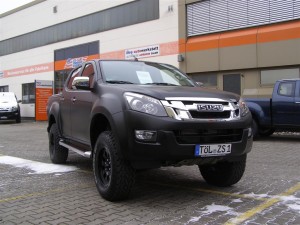 D-MAX DoubleCab BlackRhinoFahrwerk 2