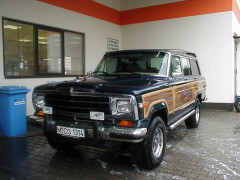 Jeep Grand Wagoneer 1985